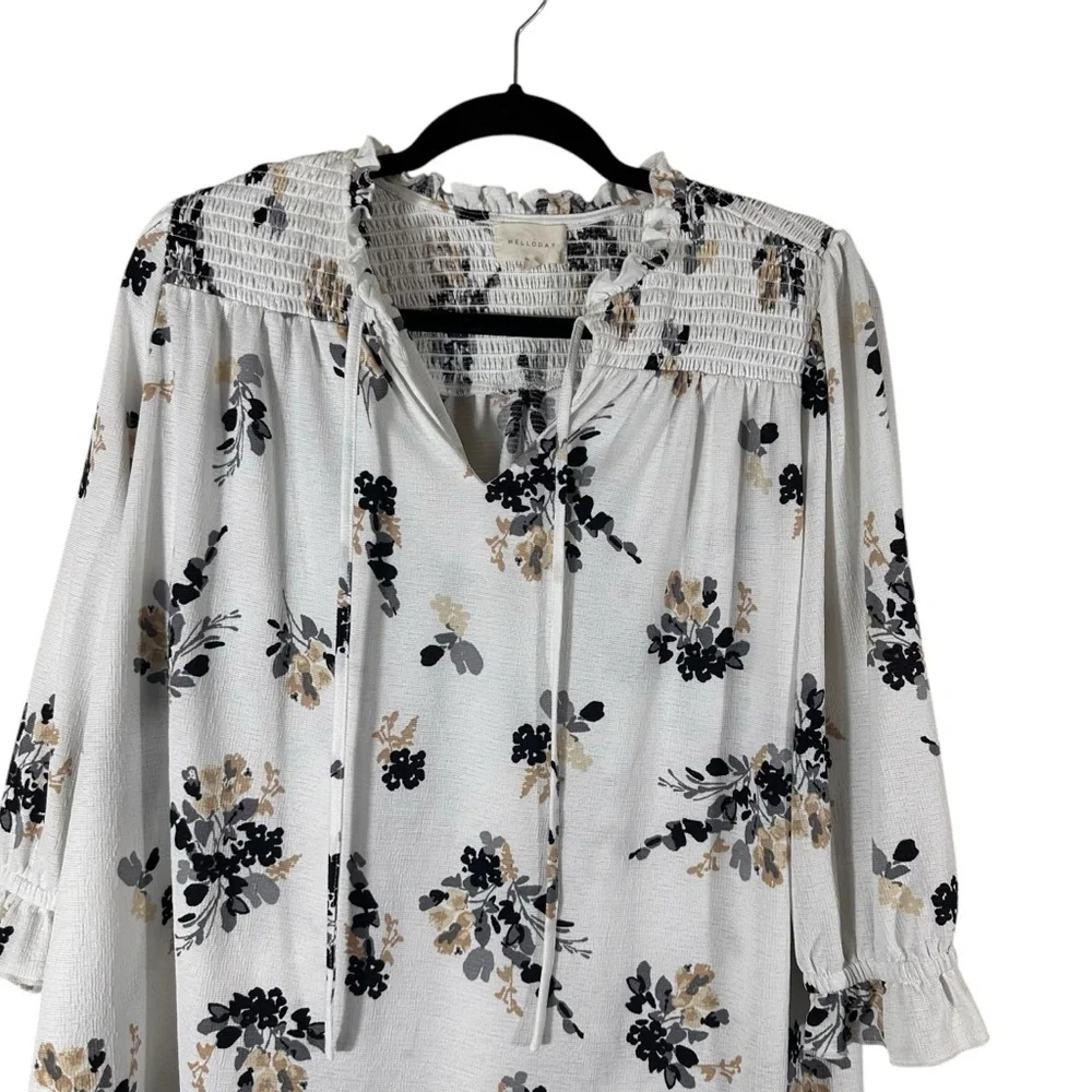 Melloday White Floral Blouse Size 1X - Picture 2 of 8